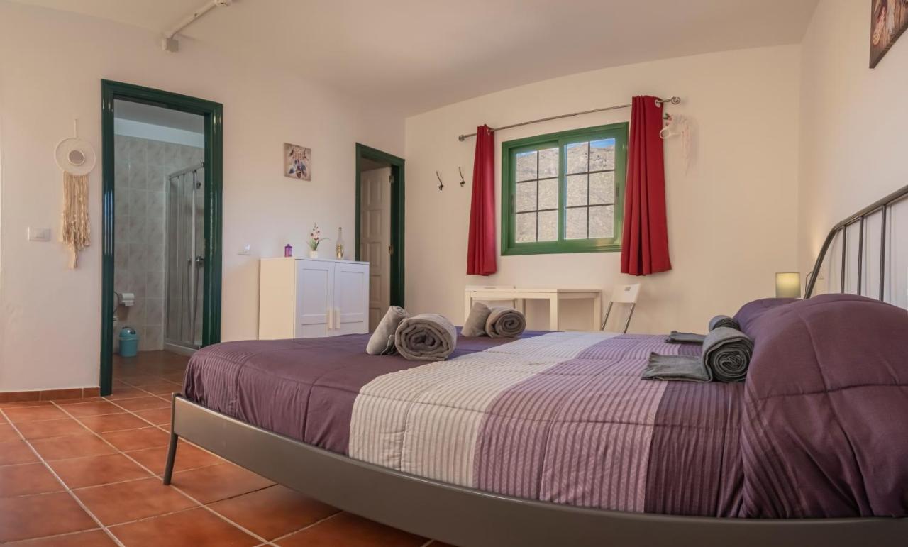 Vistalroque Bed and Breakfast Arona  Eksteriør billede